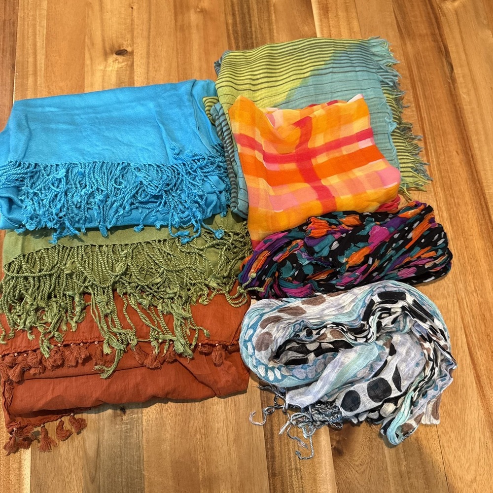 7 Pc Women's Colorful Scarf Lot Mixed Styles One Laura Ashley 100% Silk Italy